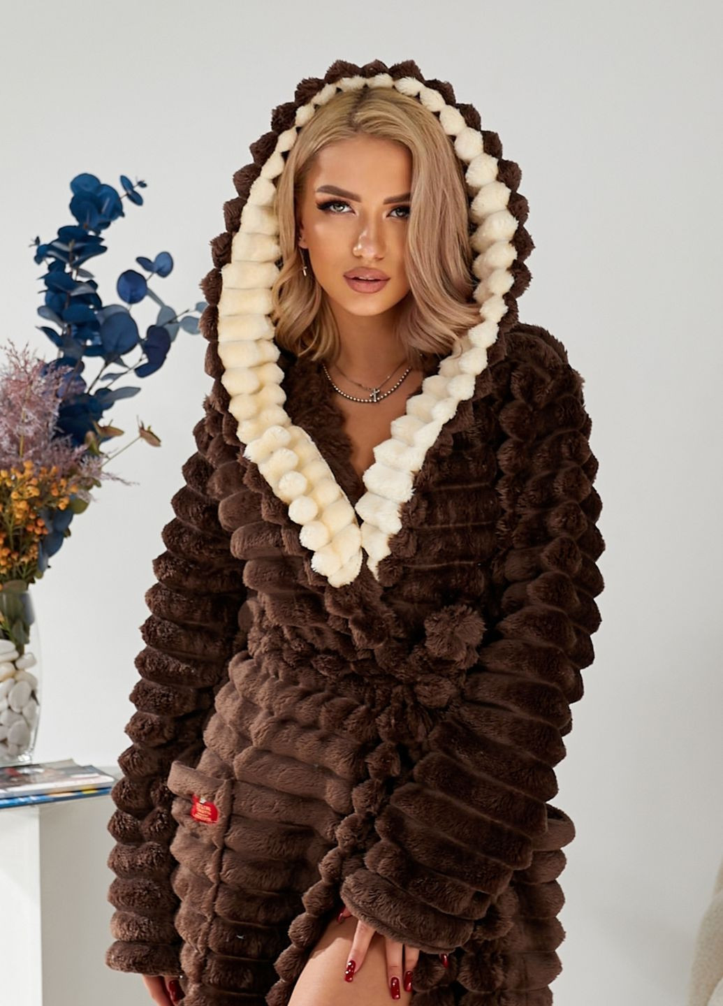 Теплый женский халат миди с капюшоном и сапожками полированная махра Selim-tekstil (356518134)