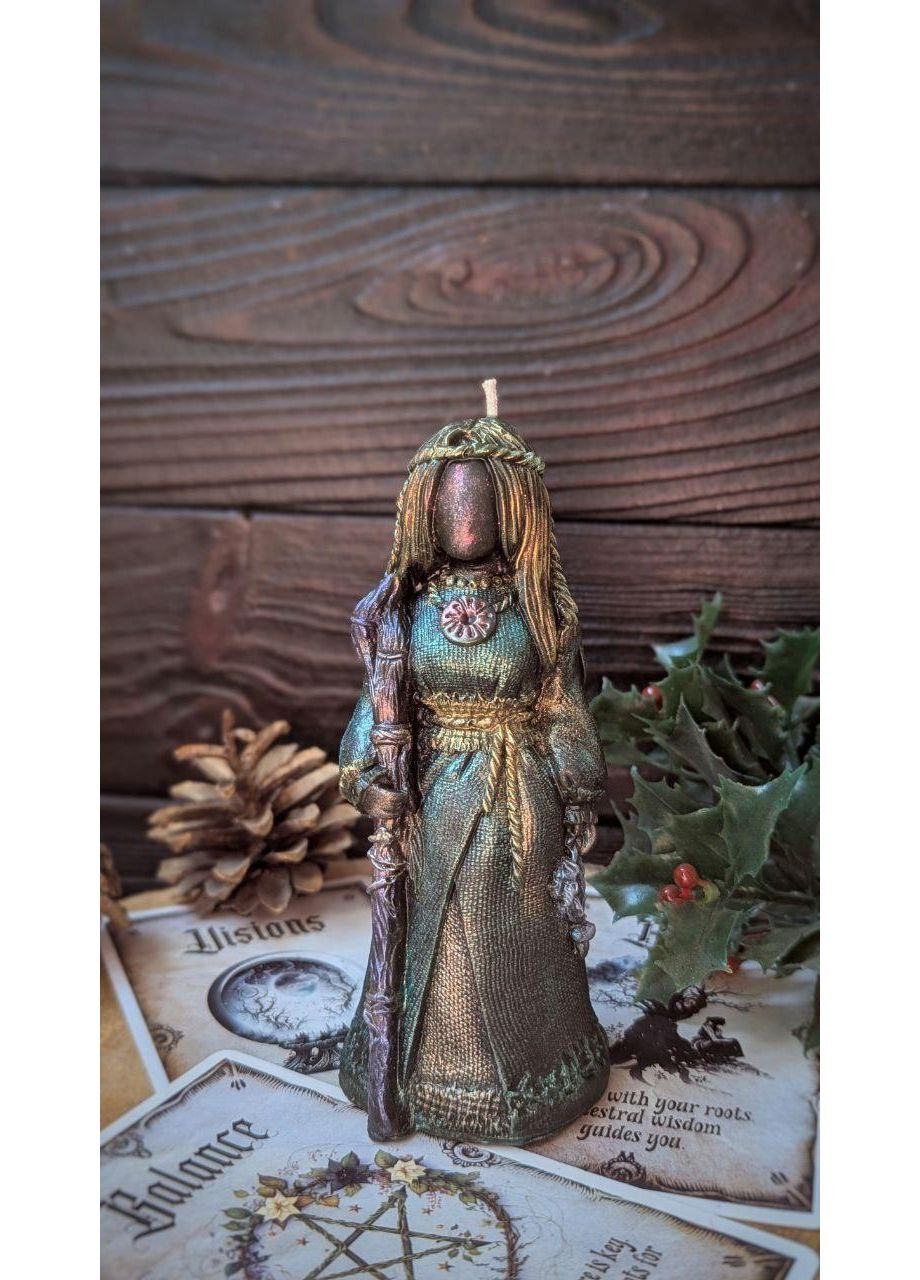 Свеча из пчелиного воска "Лесная Мавка" - ручная работа со светом в сердце No Brand (356738614)