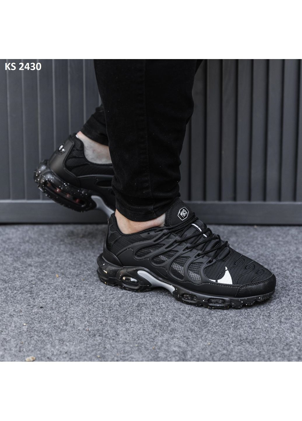 Черные демисезонные кроссовки мужские nike air max tn terrascape plus black gray найк аир макс тн плюс No Brand