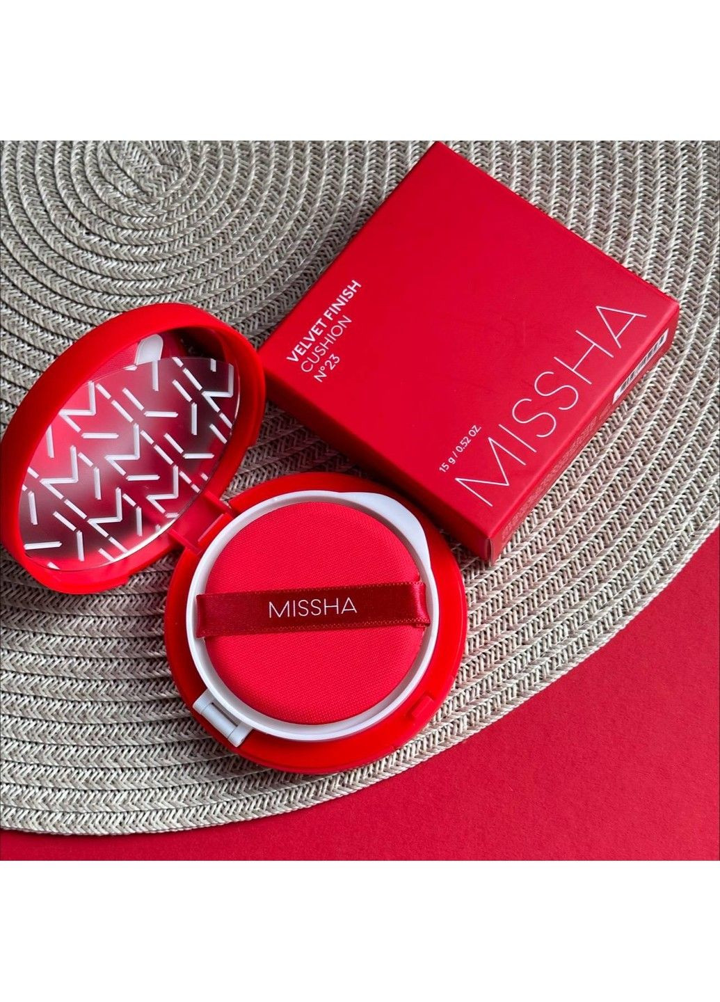 Кушон тональный матирующий VELVET FINISH CUSHION SPF50+ PA+++, 15 г №21 - Светлый Бежевый MISSHA (317575128)