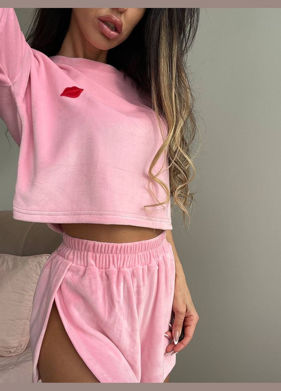 Розовая красивая нежная пижамка из турецкого велюра, качественная велюровая пижама(шорты + футболка) с вышивкой губ на груди и попе No Brand 0149