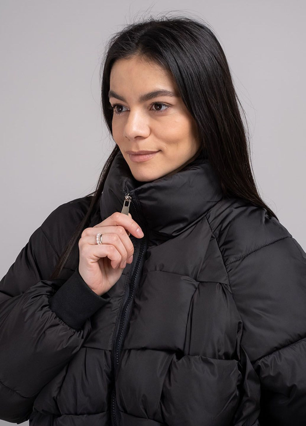 Чорна демісезонна куртка жіноча демісезонна 200211 Power