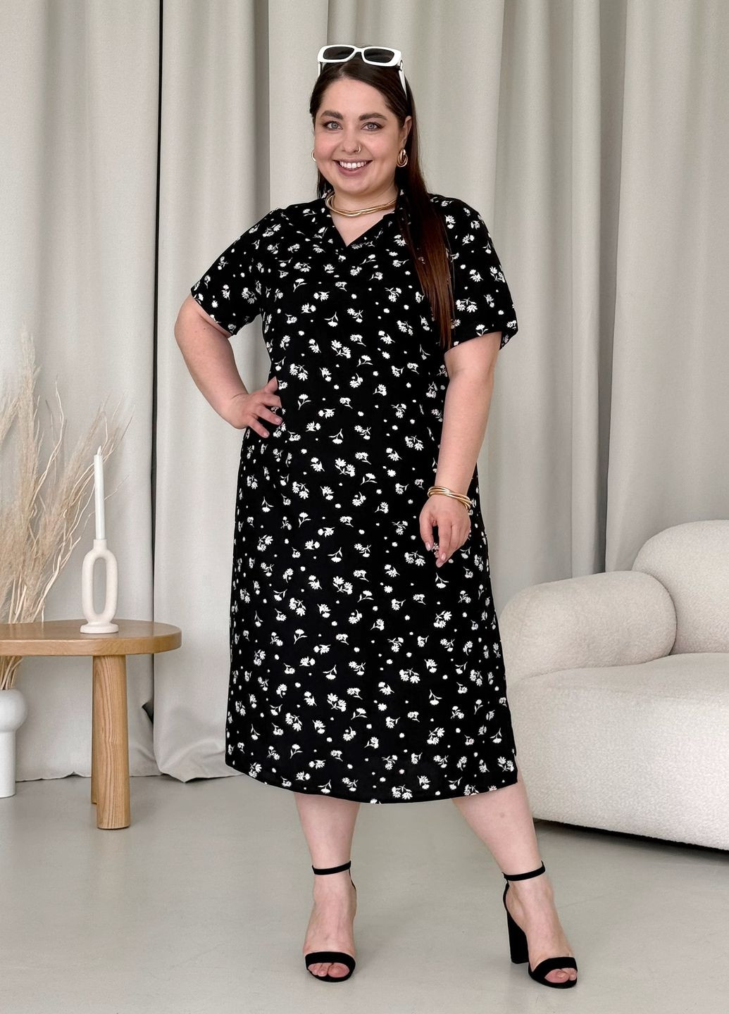 Чорна пляжна, повсякденний, кежуал, коктейльна літня легка сукня-поло з пояском в квіточку зі штапелю поло Merlini з квітковим принтом
