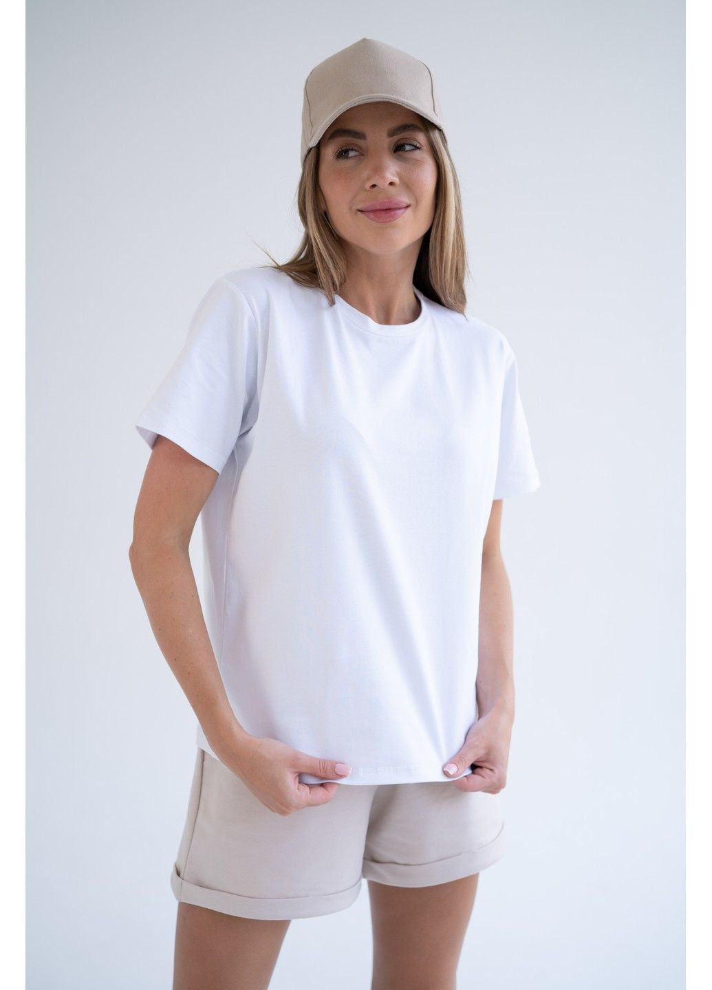 Белая летняя женская хлопковая футболка базовая белая Teamv