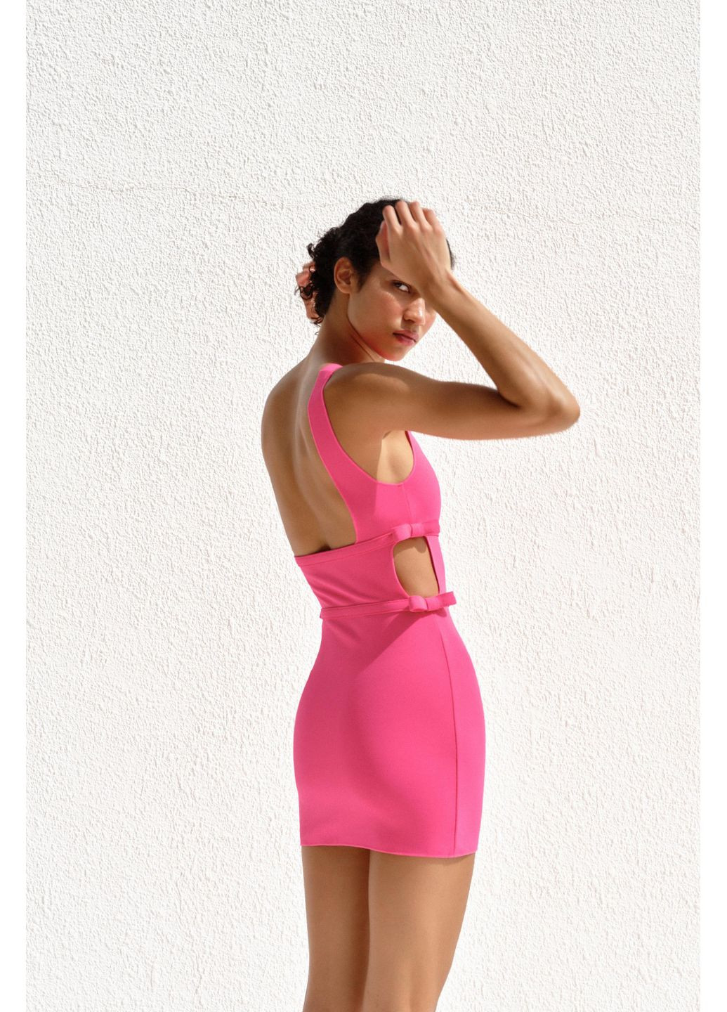 Рожева еластична сукня з бантами Zara