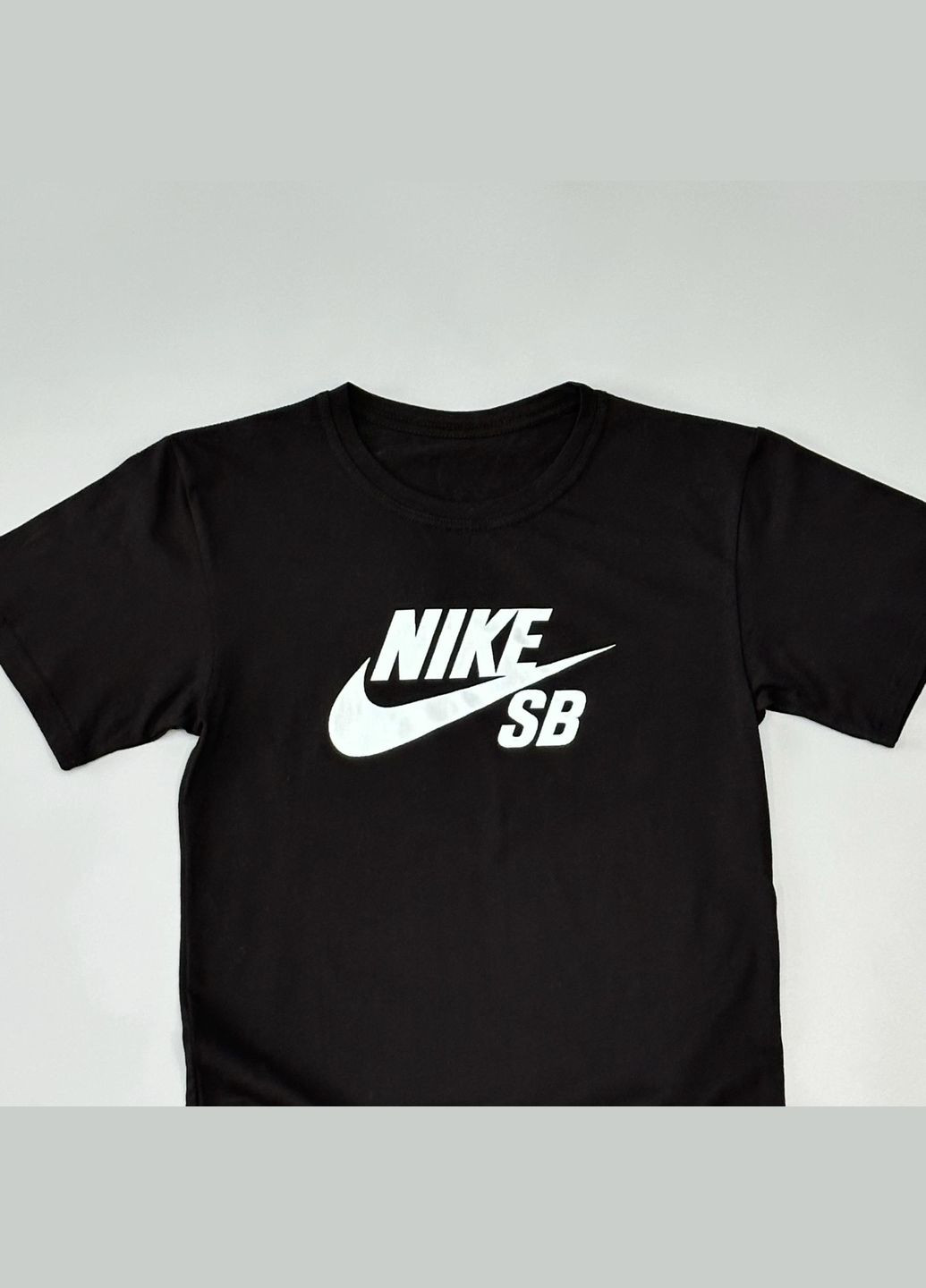 Черная мужская летняя футболка nike черная с коротким рукавом Freedom