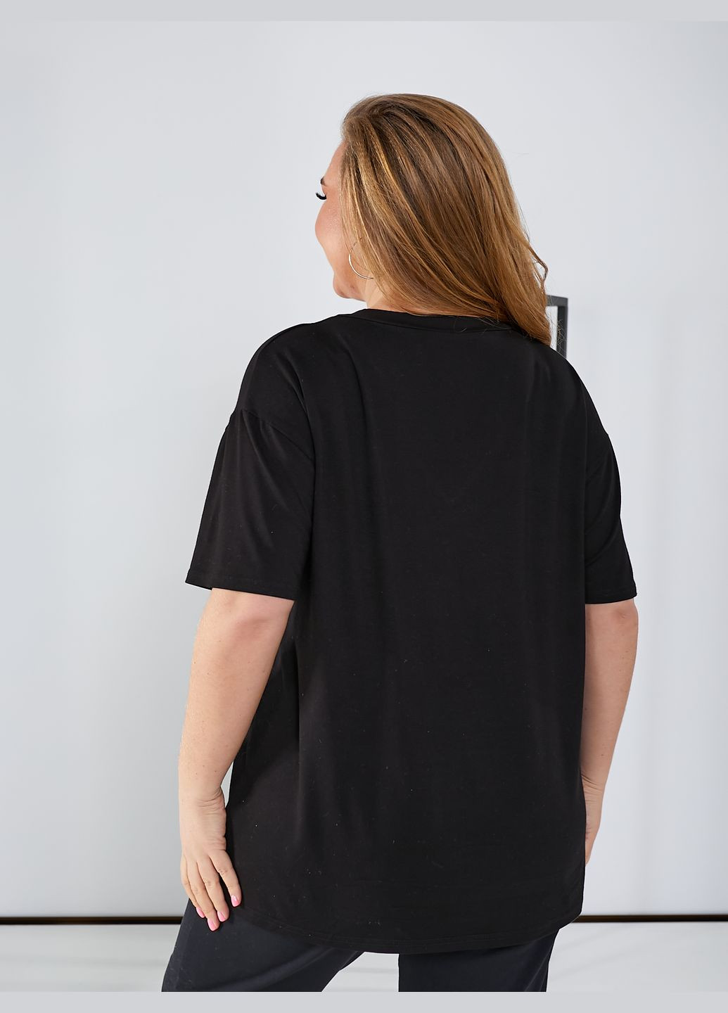 Черная всесезон футболка-туника с коротким рукавом MeeLan