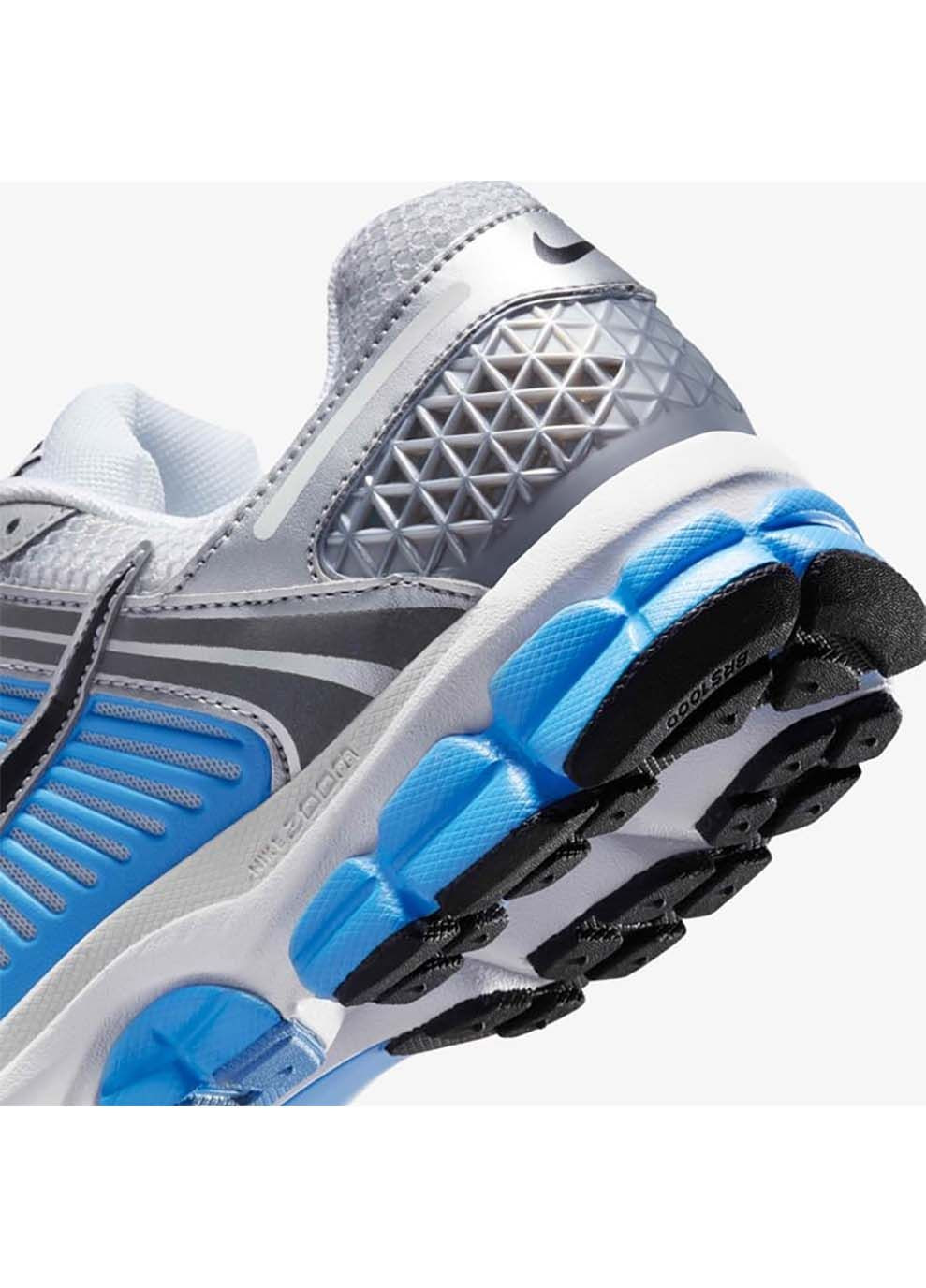 Жіночі Кросівки ZOOM VOMERO 5 Різнокольоровий Nike комбіновані демісезони (367188618)