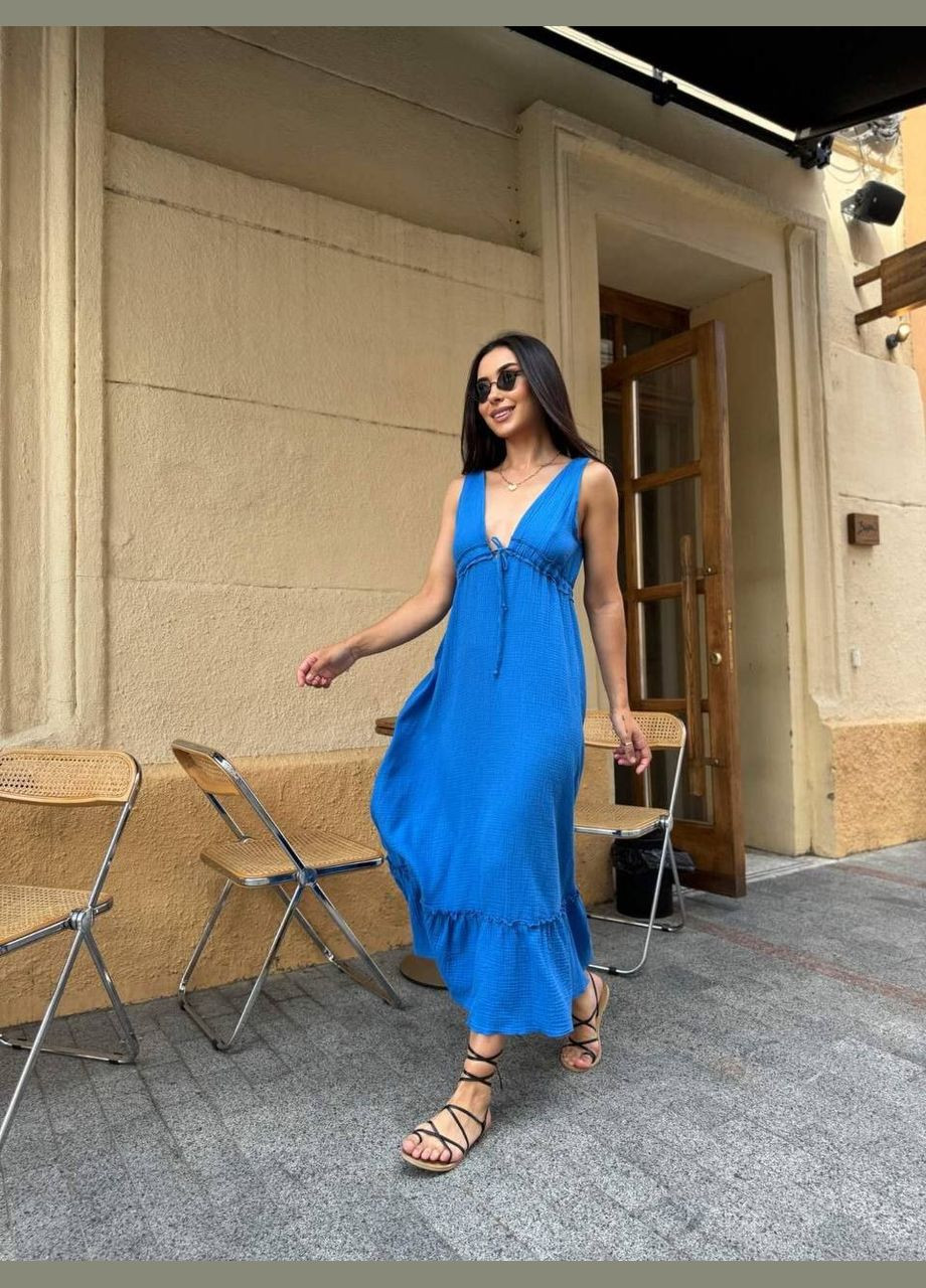 Синее летнее муслиновое платье без рукавов ниже колена синее You Best