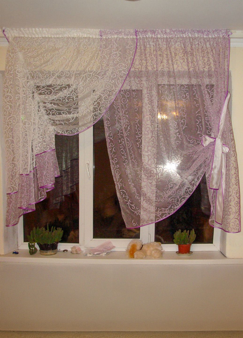 Комплект тюль до подоконника карниз 200см сиреневый с белым (70_1к) Firanka Venzel (364502921)
