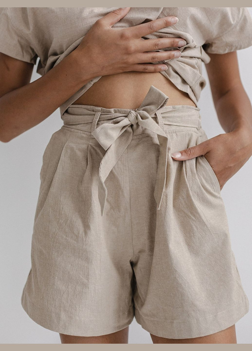 Бежева шорти жіночі almond xs Leglo