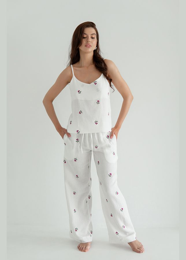 Белая всесезон майка с вышивкой из муслина blueberry Forly