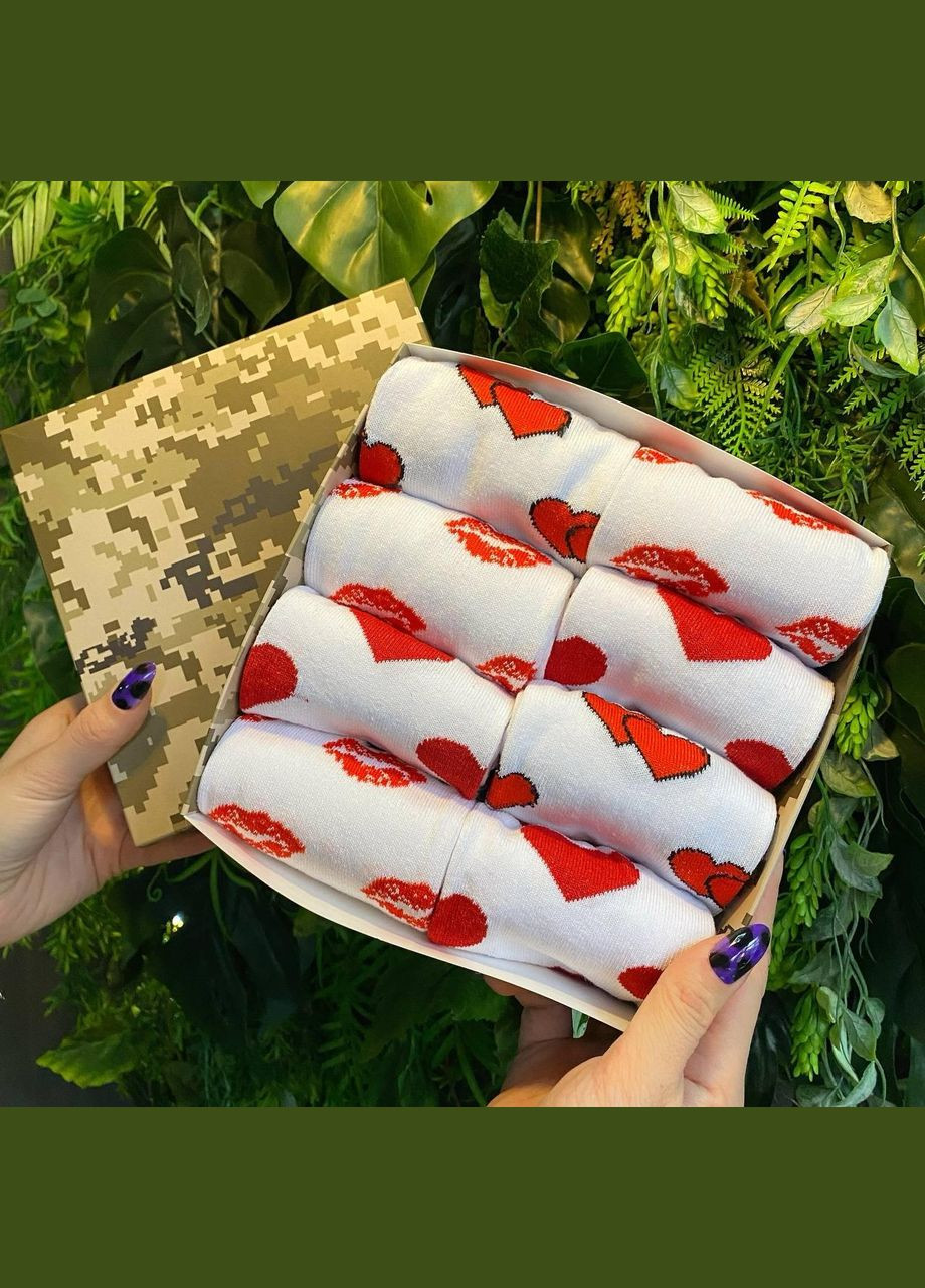 Комбіновані бокс чоловічих шкарпеток 40-45 р на 8 пар у подарунковій коробці Vakko (307053751)