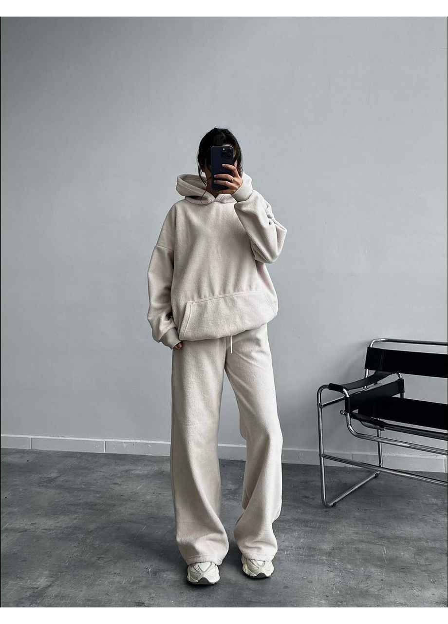 Теплий жіночий флісовий костюм із худі та широкими штанами No Brand (370434236)