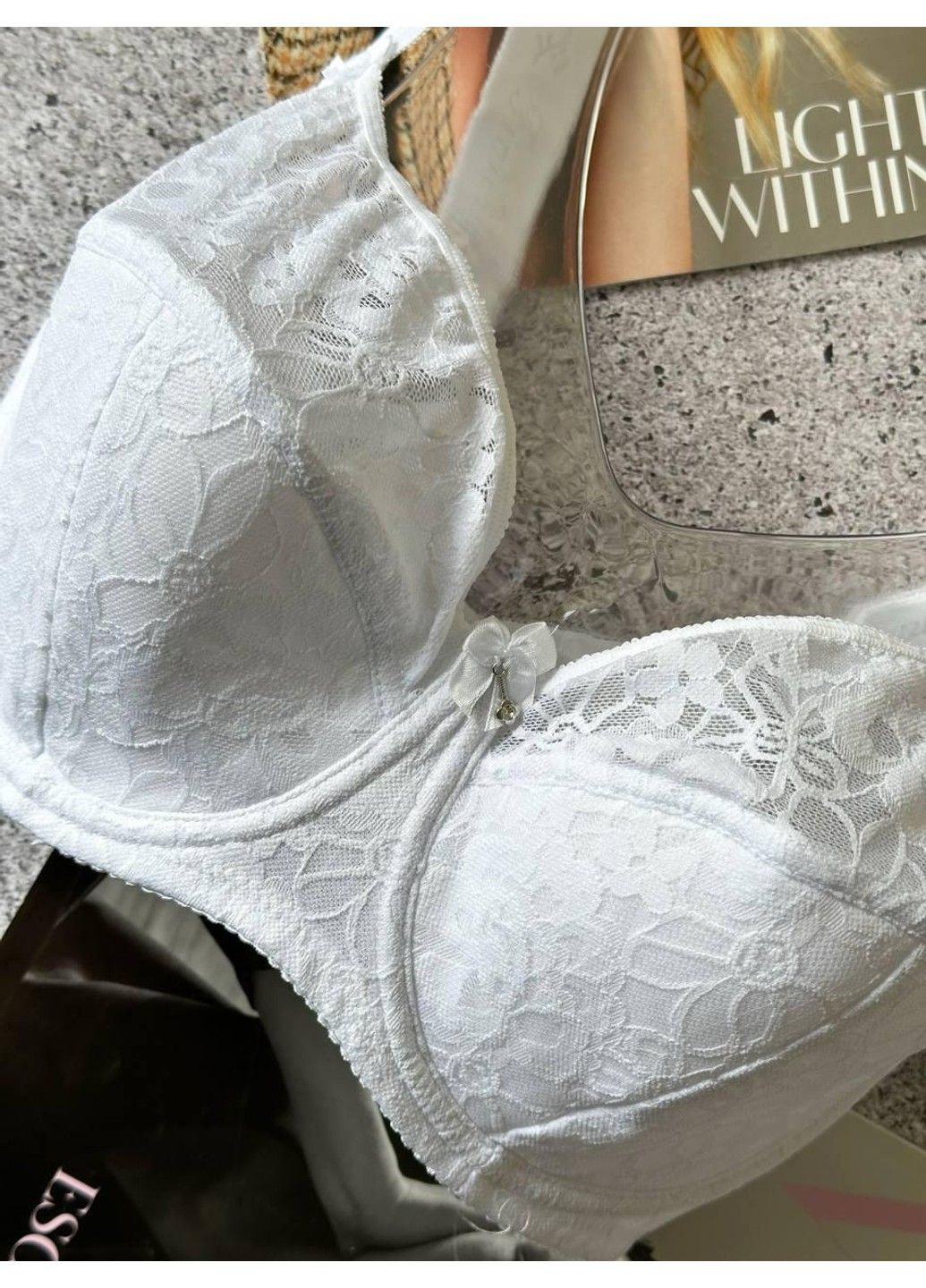 Белый бюстгальтер на косточках белый Finikin