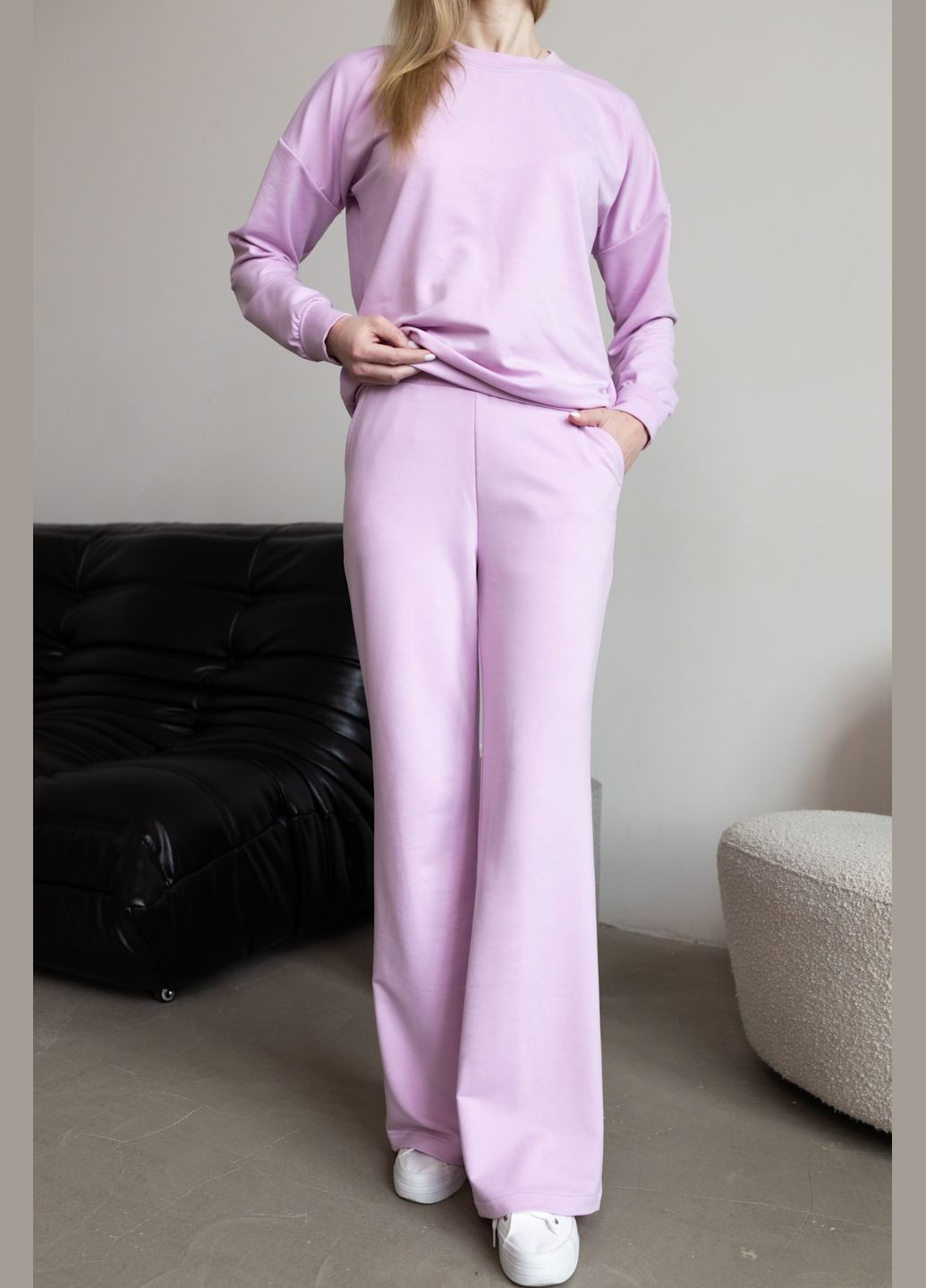 Брючный костюм-двойка из двунитки лавандовый Capricious 110 (325428295)