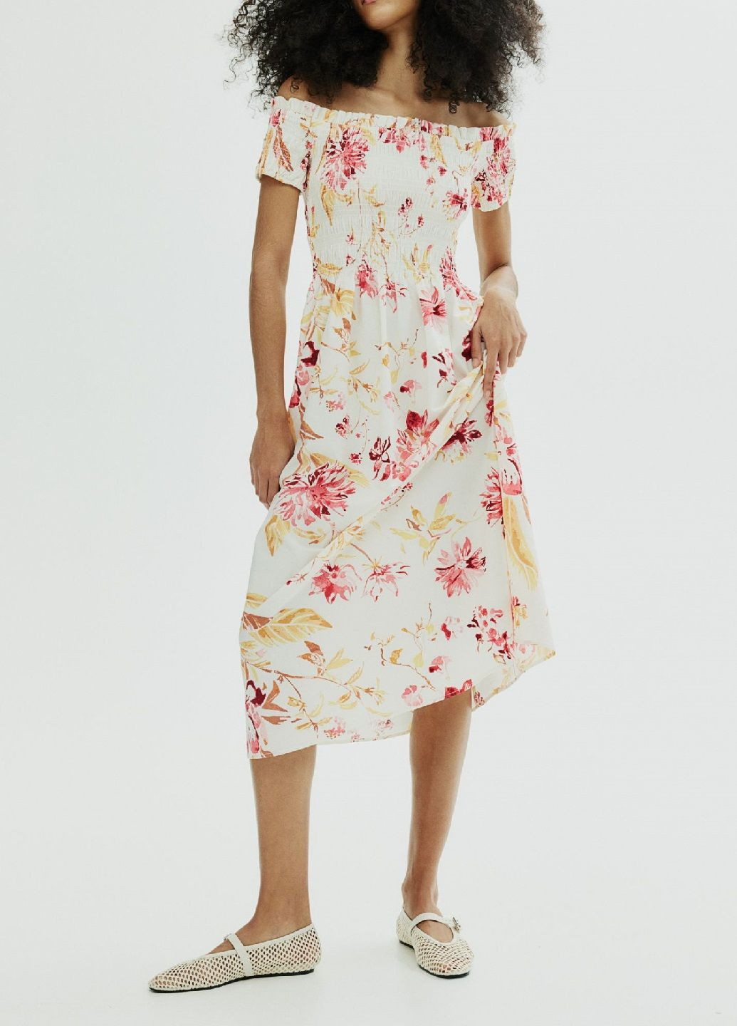 Чорна кежуал сукня H&M з квітковим принтом