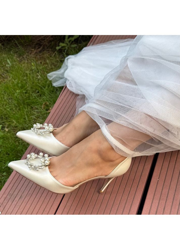 No Brand Жіночі туфлі весільні атласні та ремінцем перли та брошкою 9 см білий з текстиль, — (351394449)