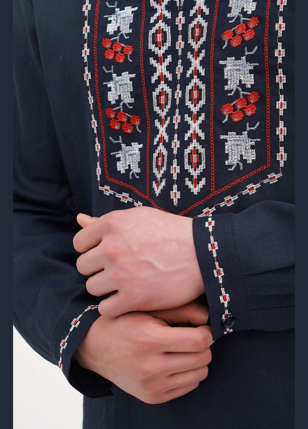 Синяя мужская вышиванка с растительным орнаментом и калиной на пуговице марко. белый, р.52, код 9458/52/101 ГАЛЕРЕЯ ЛЬОНУ лен (333164749)