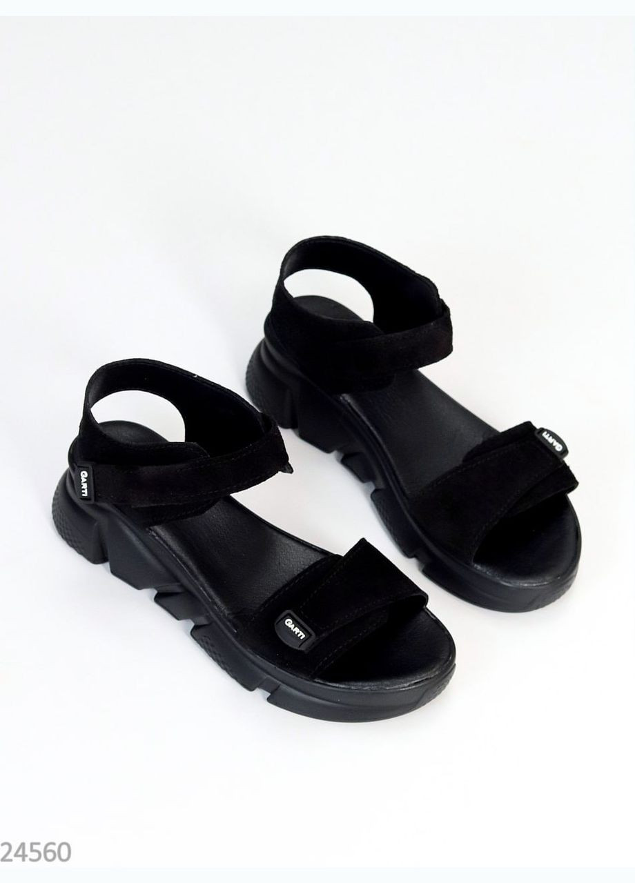 Sisley Black Suede — базові, але не банальні No Brand (335718147)