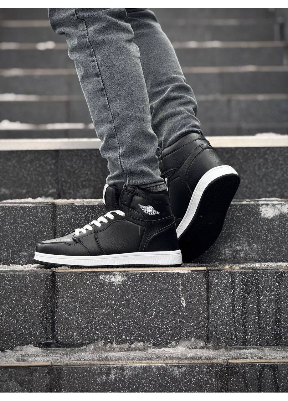 Чорно-білі чоловічі зимові кросівки No Brand