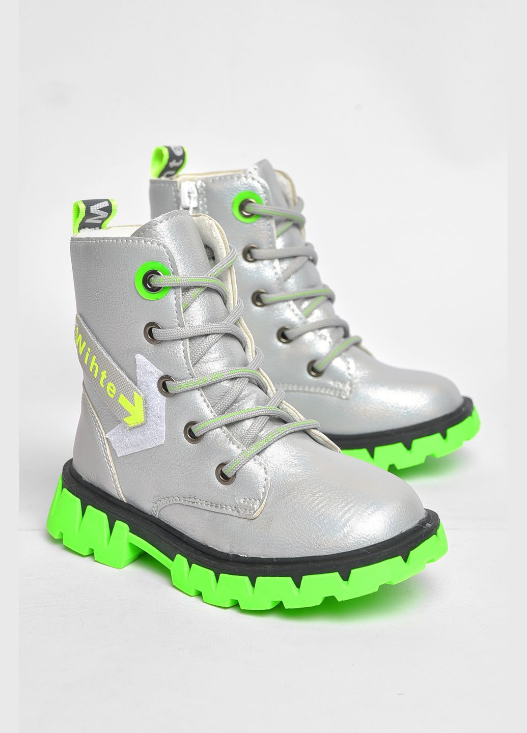 Черевики дитячі демісезонні сріблястого кольору Let's Shop (302660937)