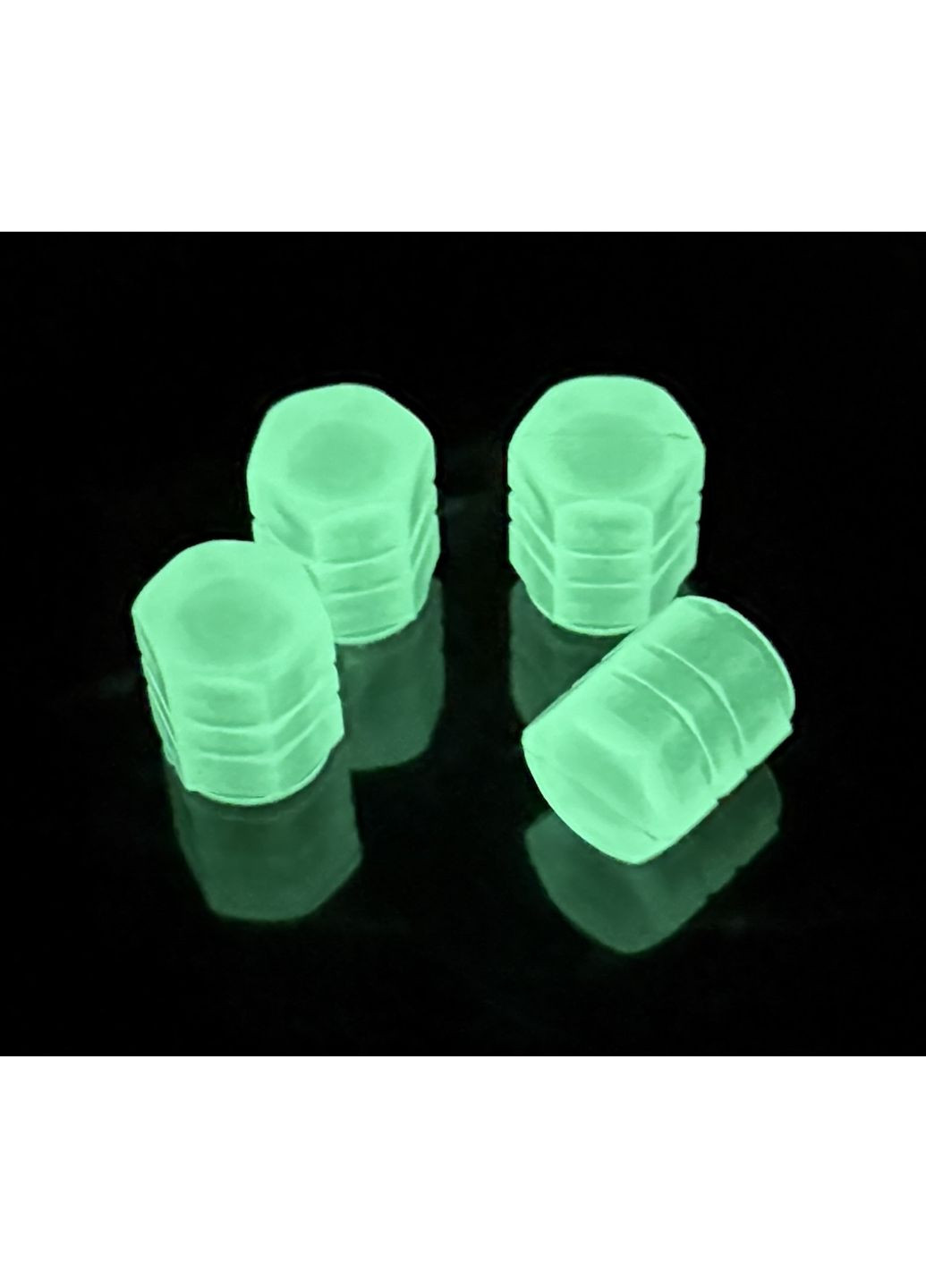 Фосфорные колпачки для ниппелей колес (4 шт.) No Brand (364957893)