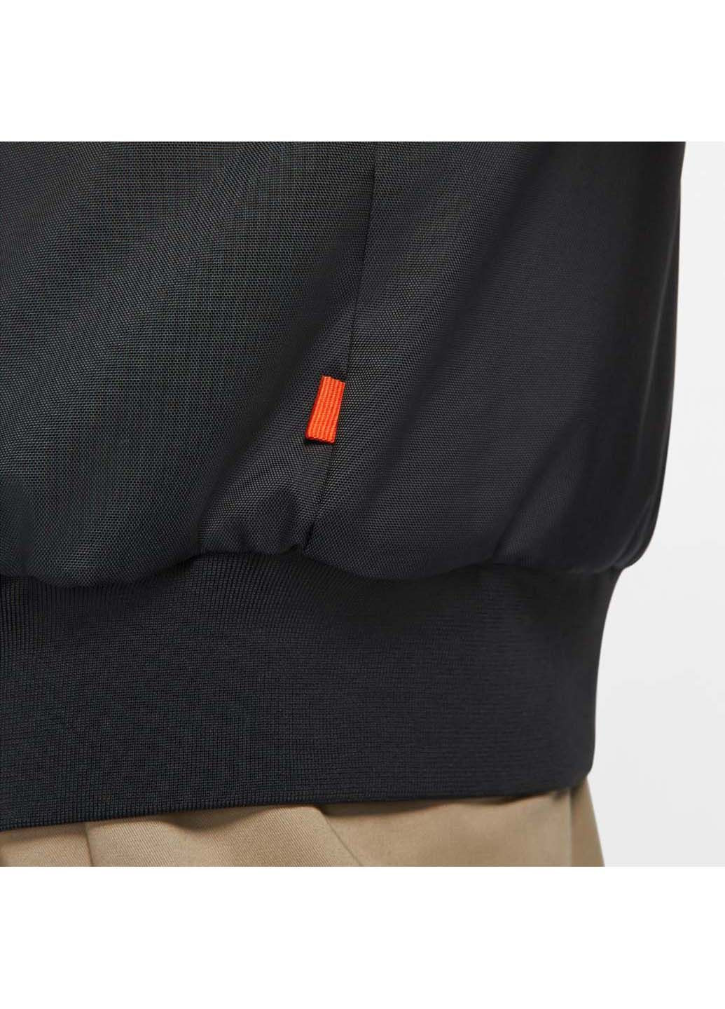 Черная демисезонная куртка мужская Nike