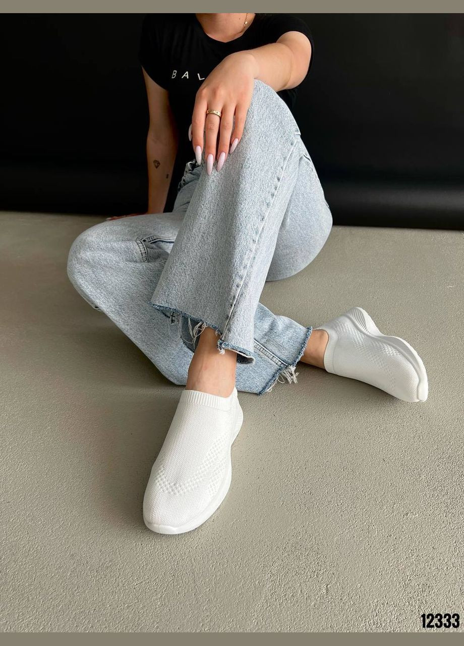 Белые демисезонные легкие женские кроссовки No Brand