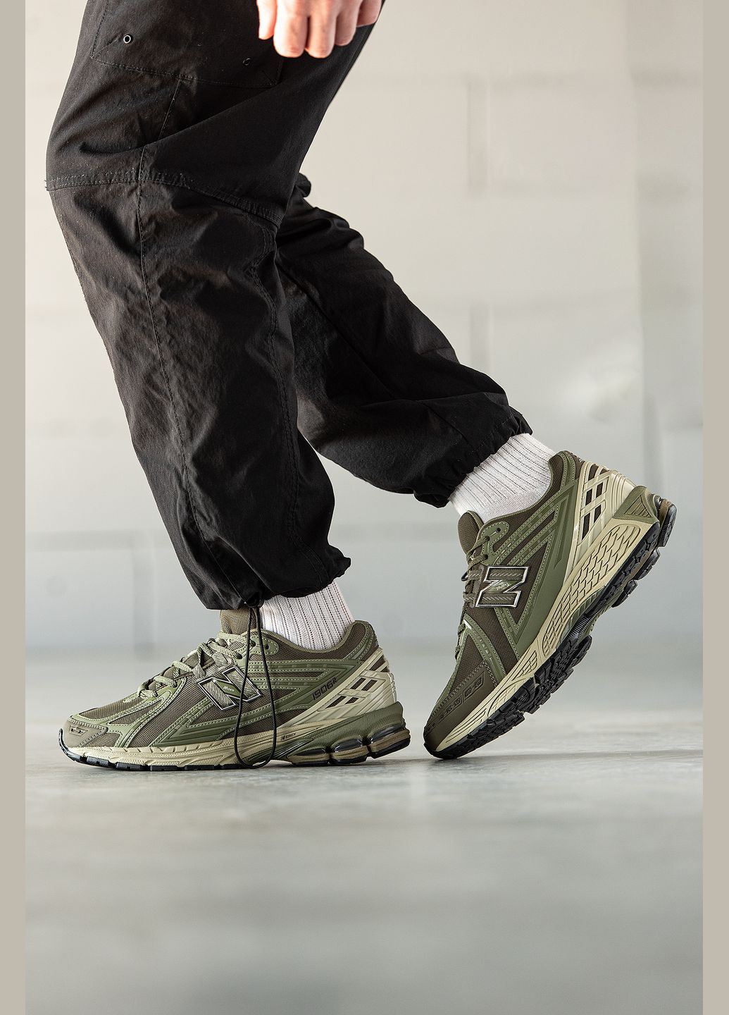 Оливковые (хаки) демисезонные кроссовки мужские new balance 1906r khaki green | нью баланс 1906 хаки No Brand