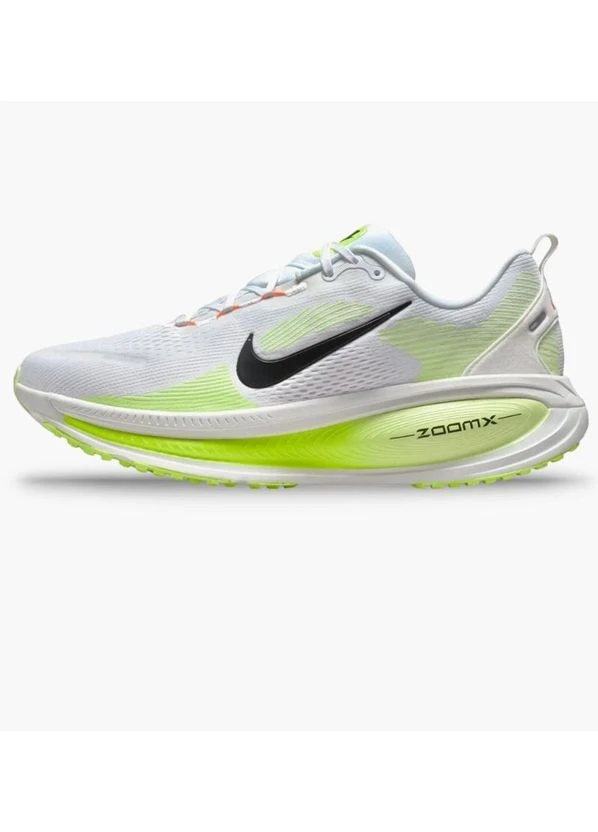 Белые демисезонные кроссовки vomero 18 white hm6803-120 Nike