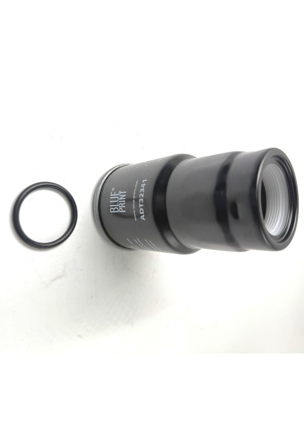 Фільтр паливний ADT32341, Toyota Avensis, Corolla, RAV4, Hilux, Yaris 1990- OEM 23390-33060 Blue Print (355267468)