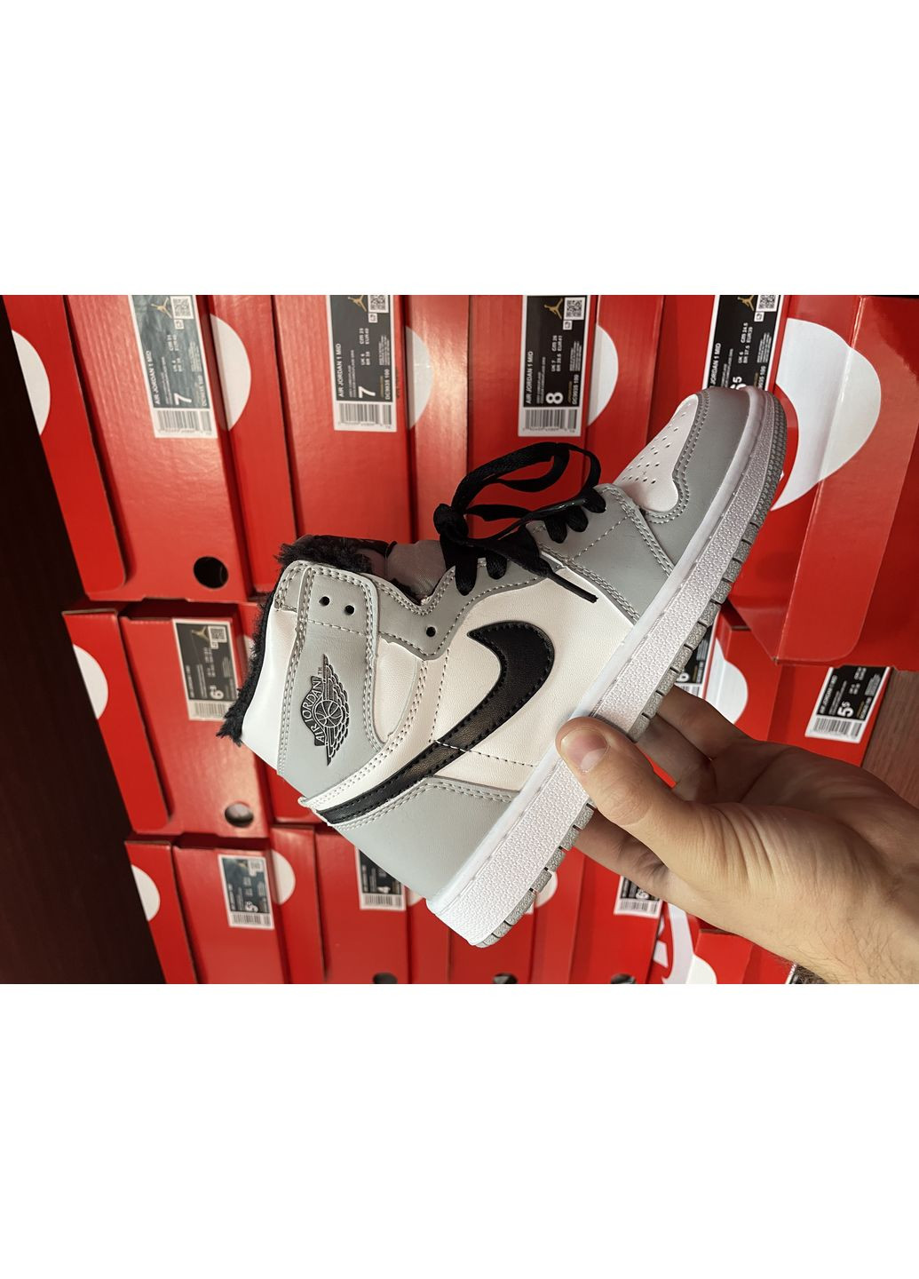 КРОСІВКИ ЖІНОЧІ NIKE AIR JORDAN 1 MID GREY WINTER НАЙК АІР ДЖОРДАН No Brand сірі демісезони (369391109)