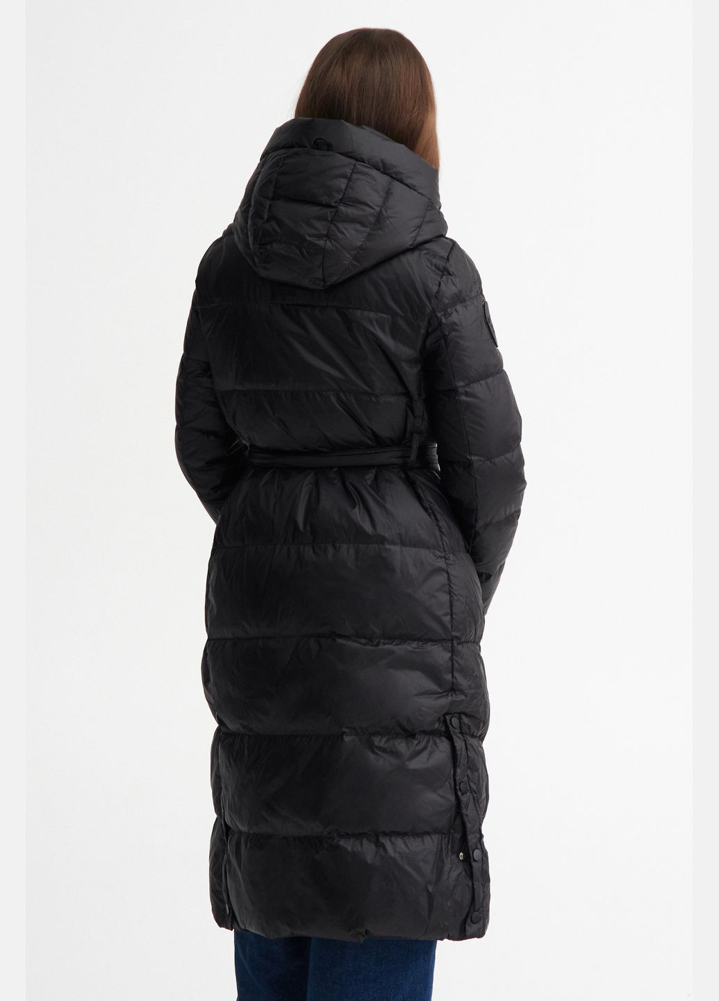 Черная зимняя куртка Estro