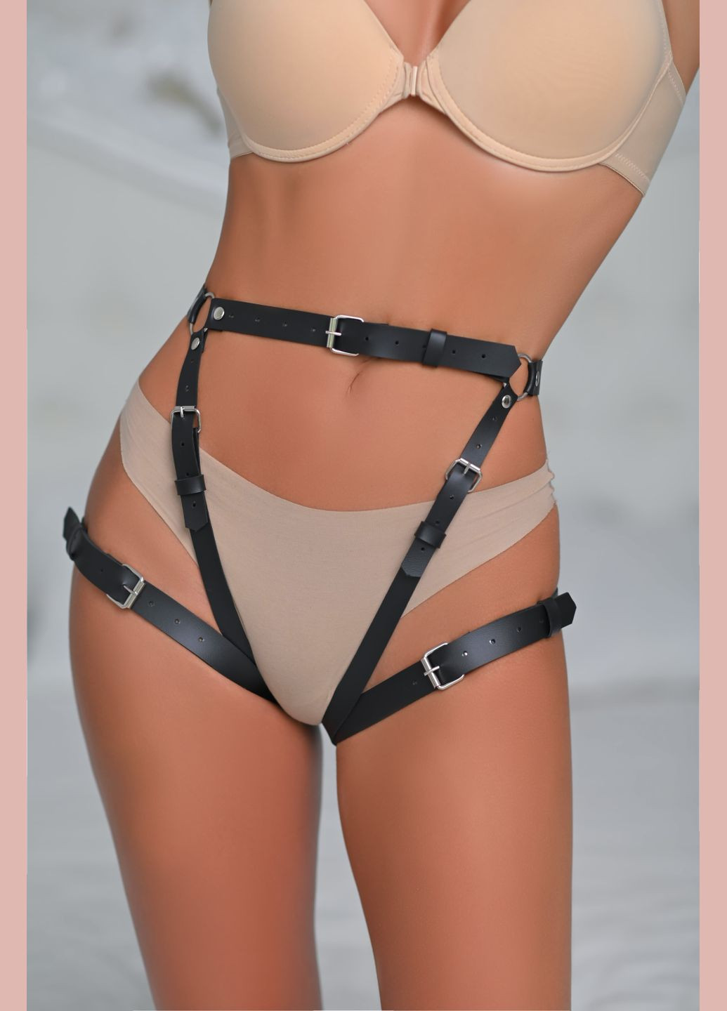 Еко шкіра портупея гартери Needle 227e No Brand (296492329)