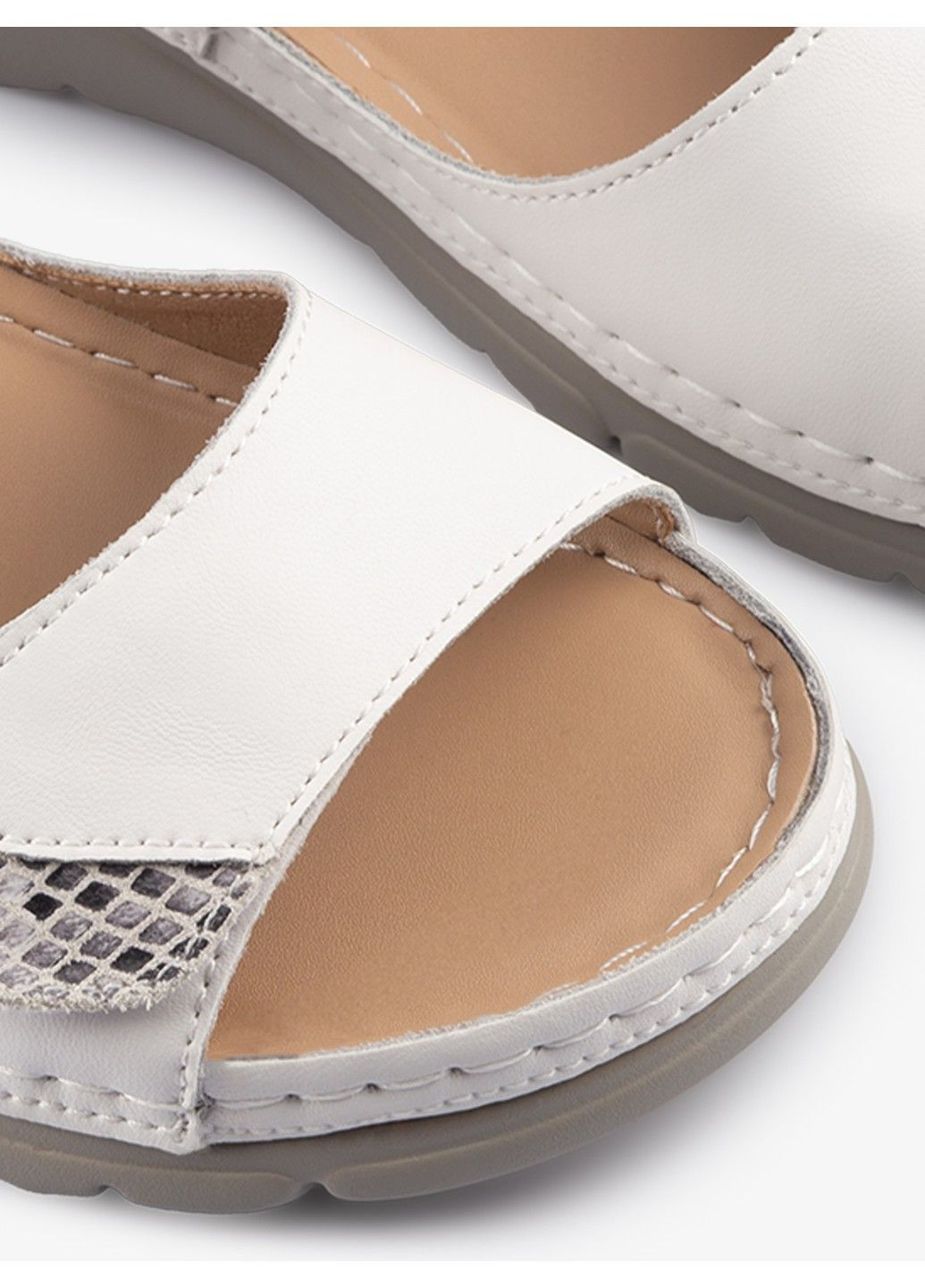 Белые женские босоножки 1101285 Renzoni на липучке
