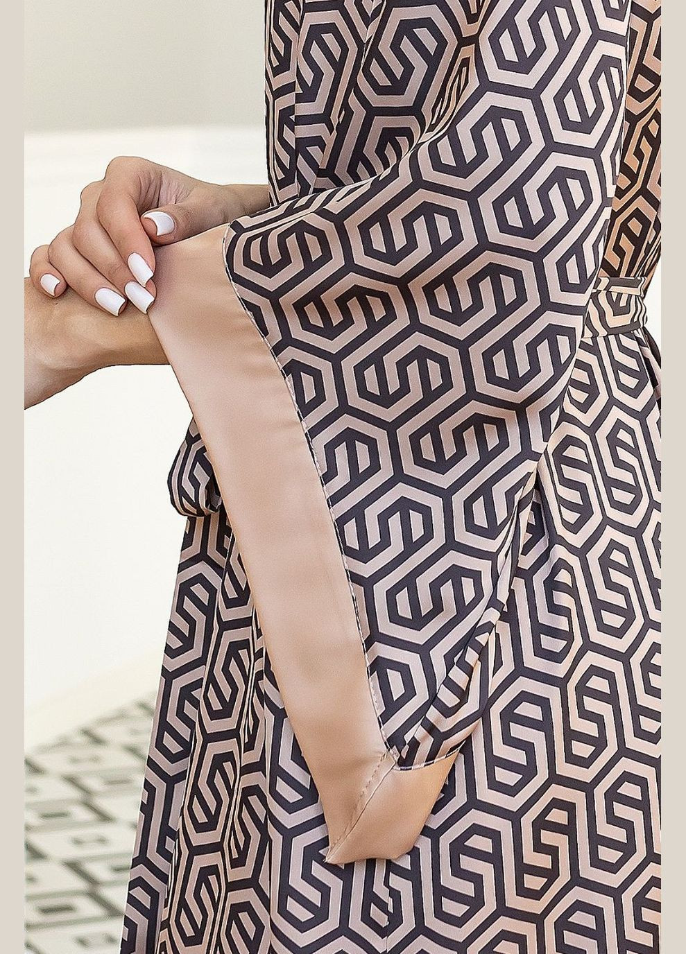 Бежевий демісезонний комплект шовковий довгий з халатом кімоно кб199н беж+принт MiaNaGreen