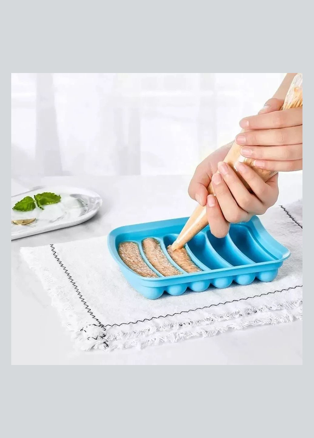 Форма для сосисок/ Форма для запекания силиконовая колбасок. "Bradex" No Brand (318359398)