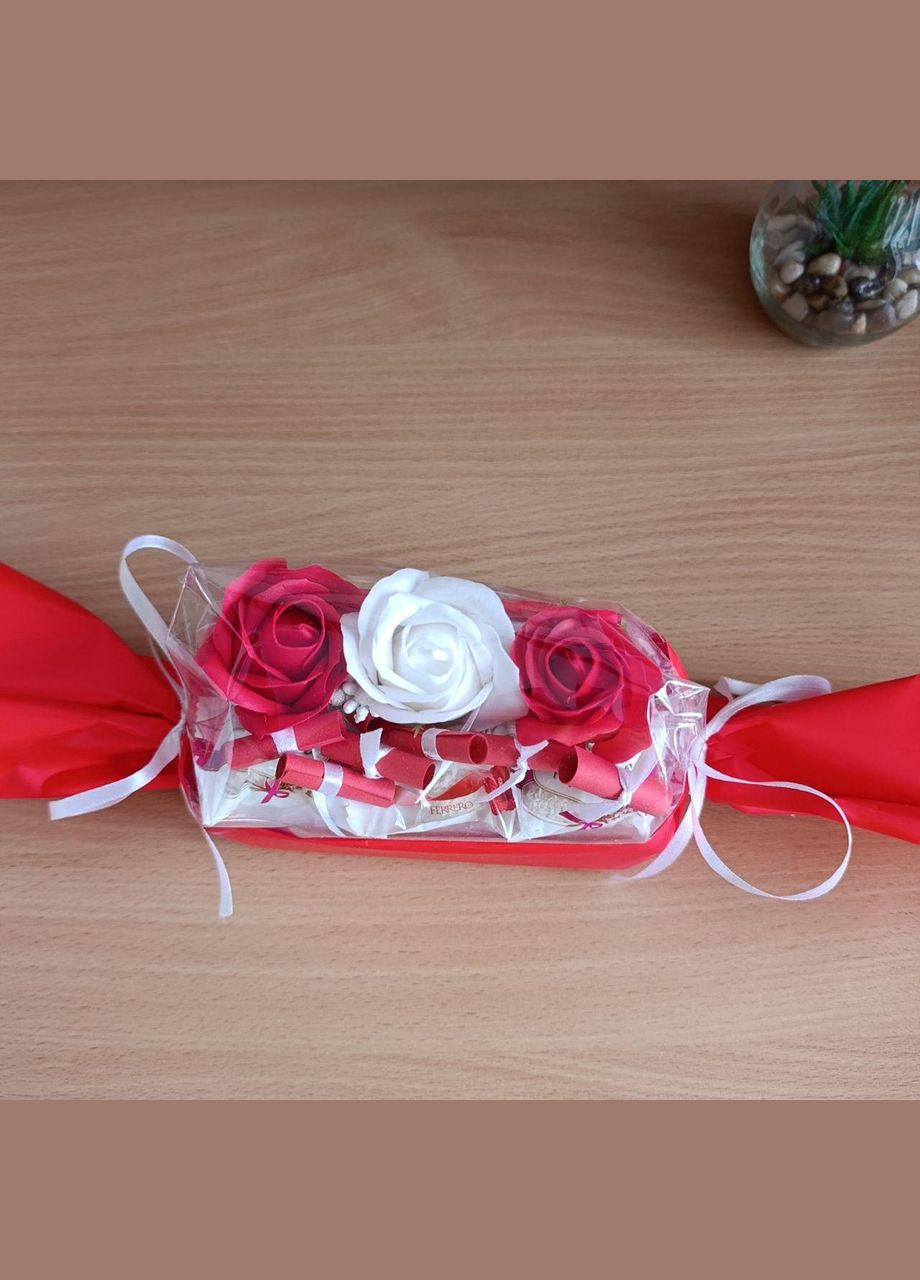 Набір з цукерками трояндами та 11 причинами чому я тебе кохаю на день закоханих 8 березня день народження (ar193) No Brand (322126688)