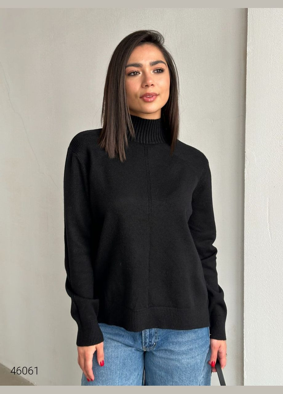 Чорний демісезонний светр жіночий базовий Liton