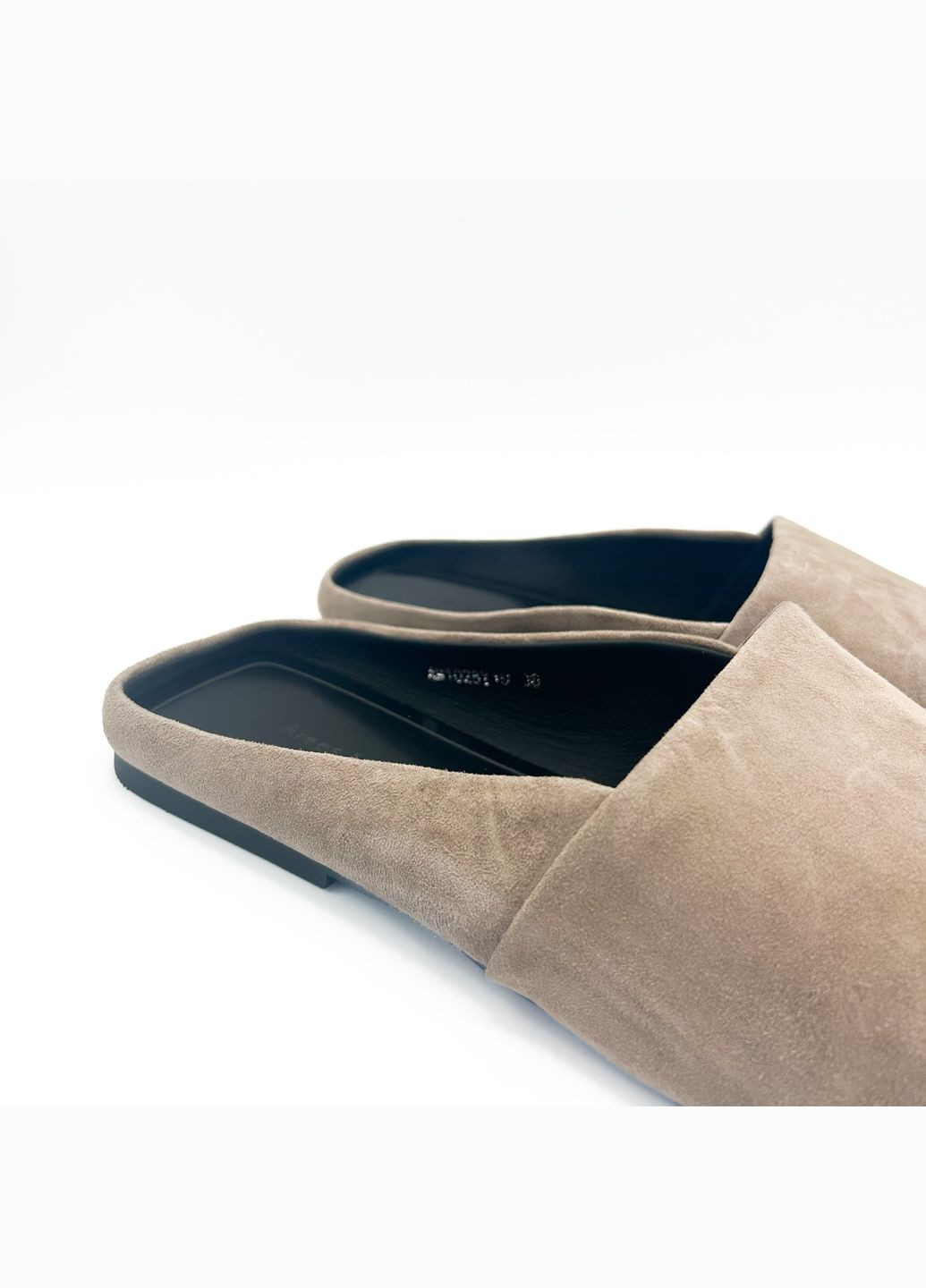 Серые шлепанцы (р) замша 0-1-1-am-1028y-19 Arees Meniwa