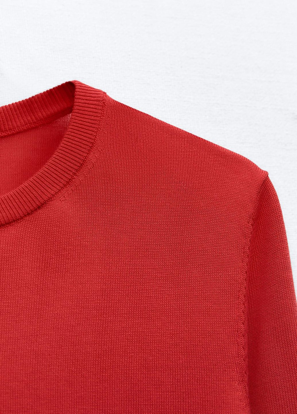 Красный демисезонный свитер Zara