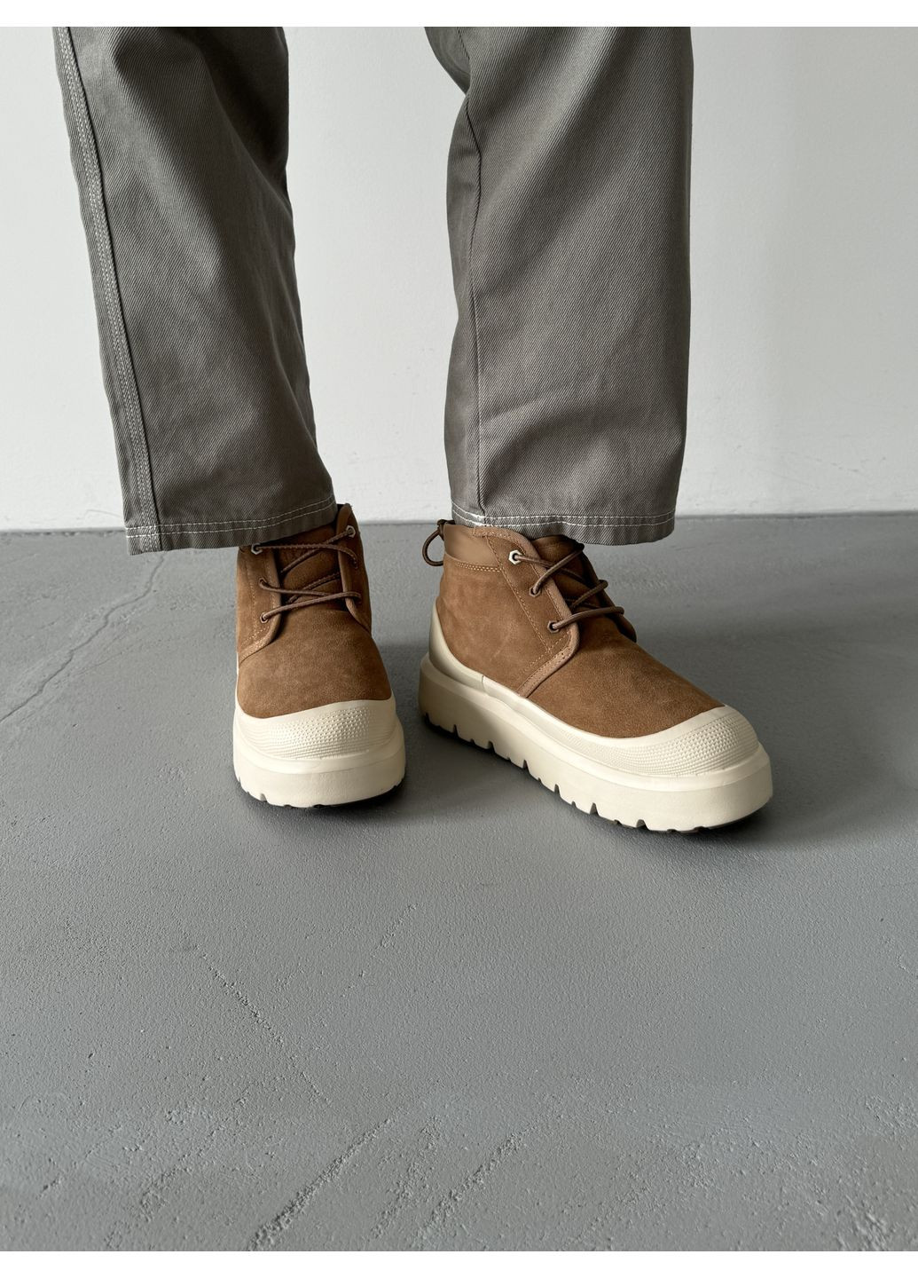 Бежеві Осінні кросівки чоловічі UGG Neumel Hybrid Chestnut Beige | Угі Неймель Гібрид