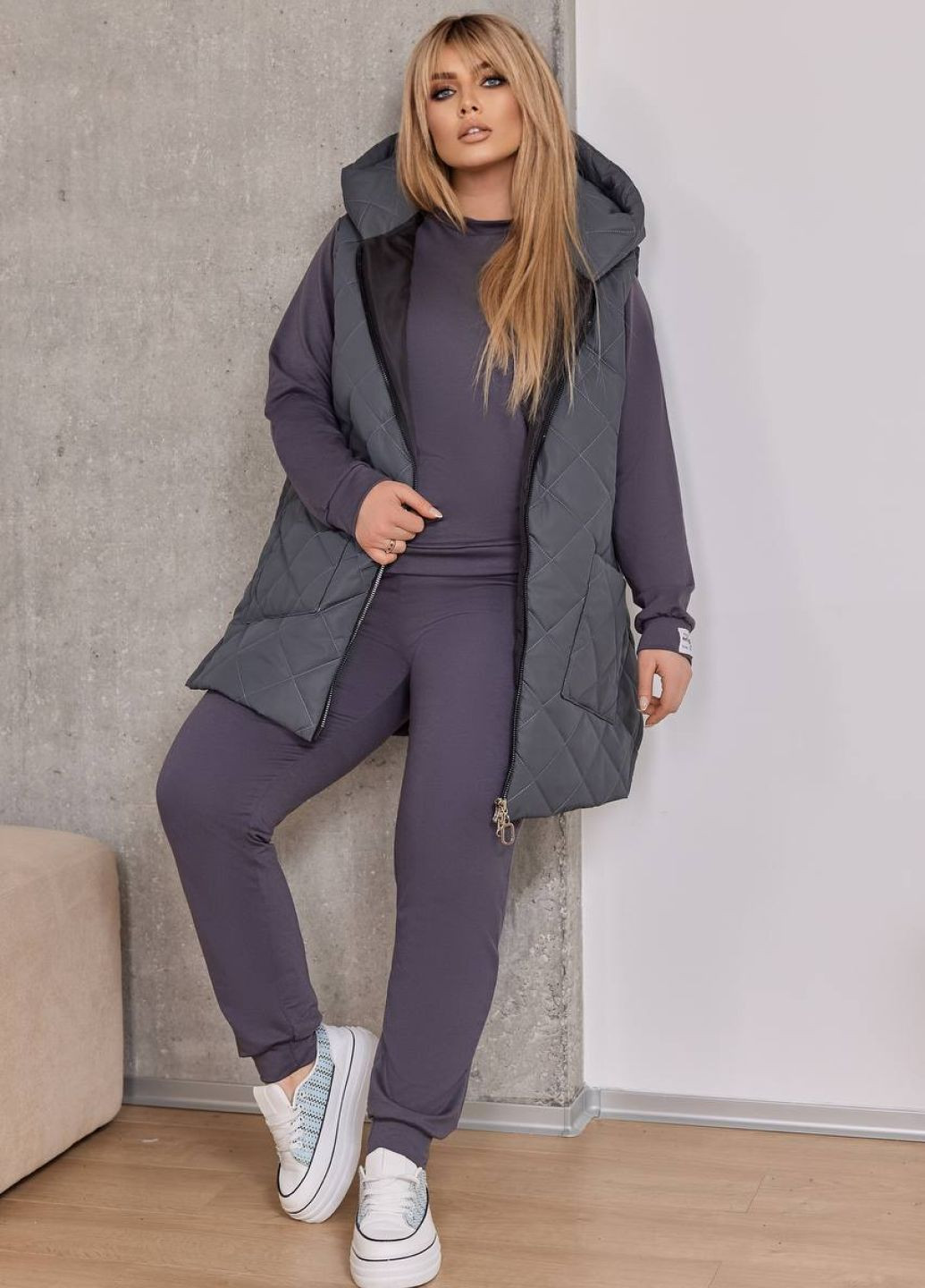 Костюм трійка: джогери, світшот та стильний подовжений жилет Tik-Tak (341736260)