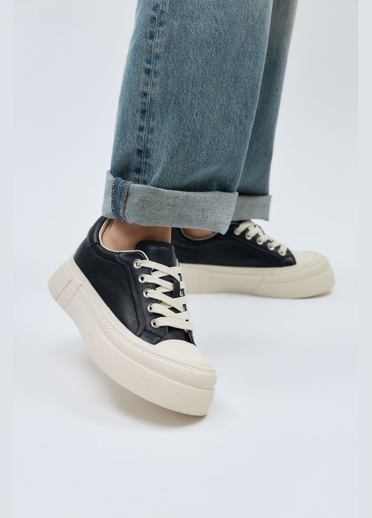 Чорні кеди 200908 Lonza