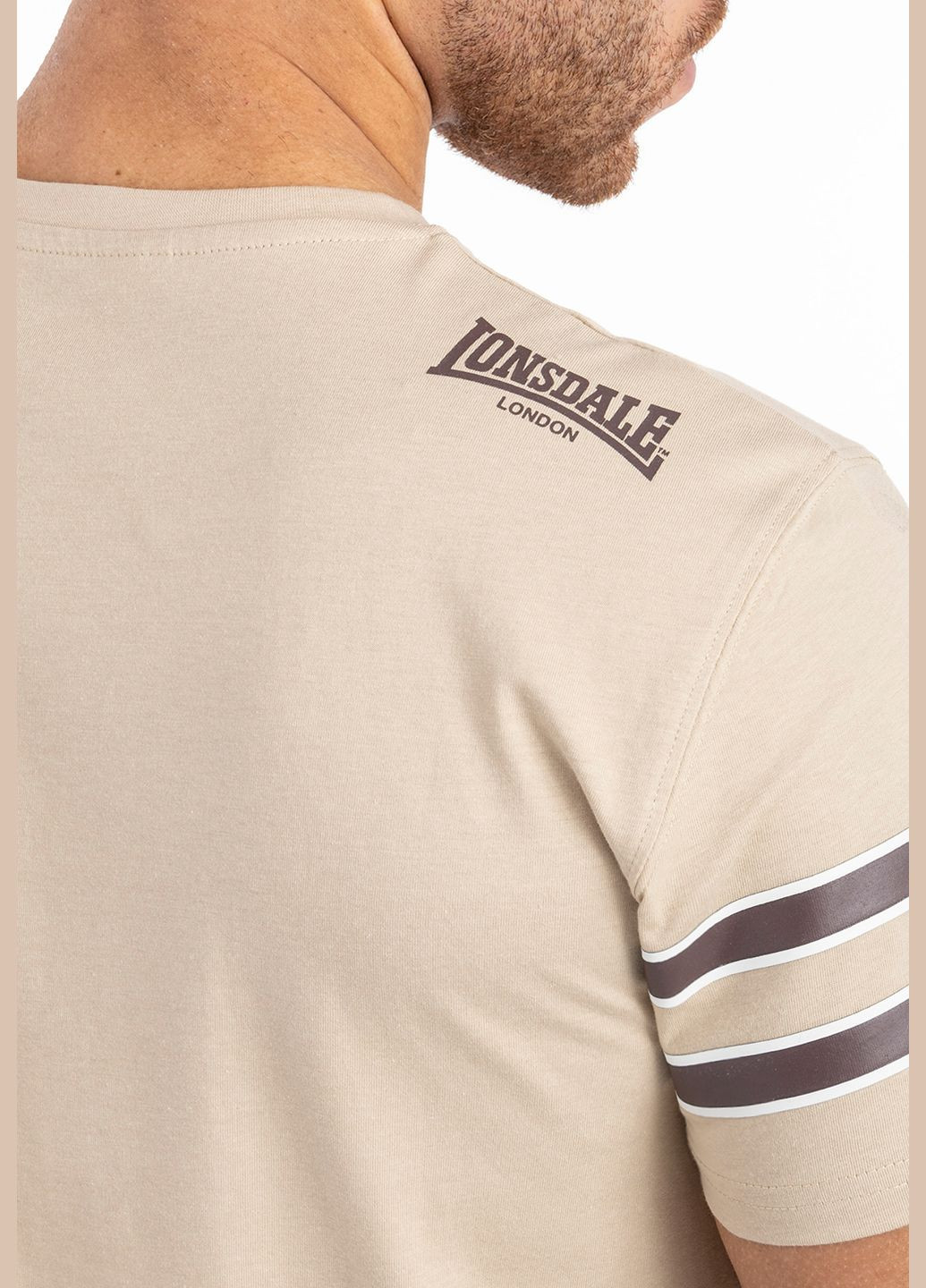 Бежева футболка Lonsdale Brouster