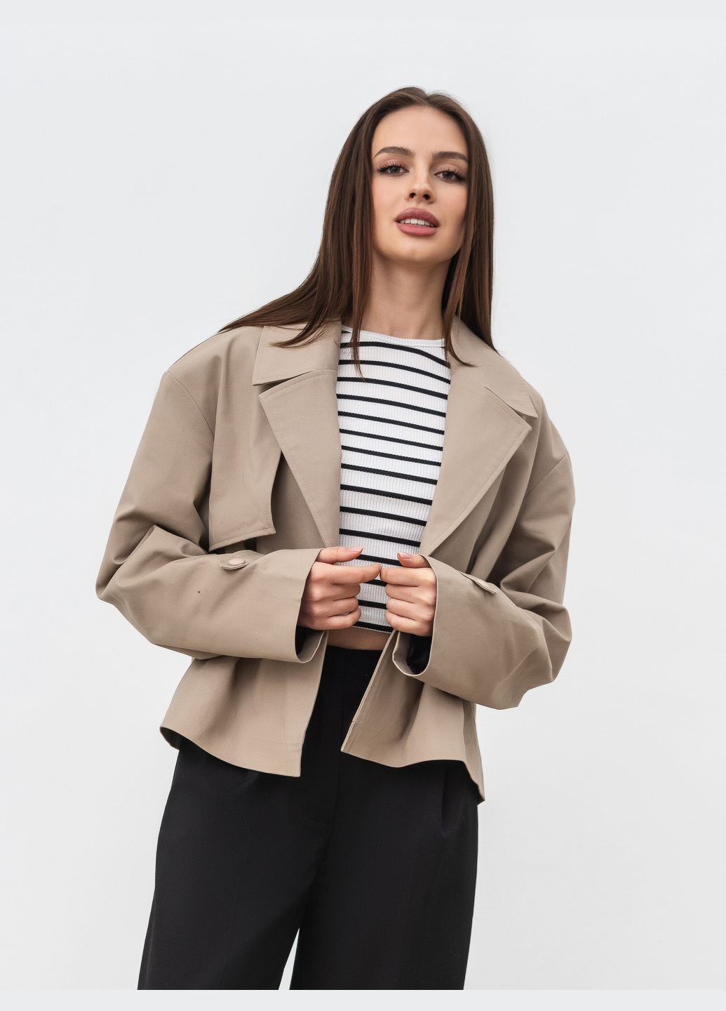 Бежеве демісезонне Вкорочений Тренч Romashka