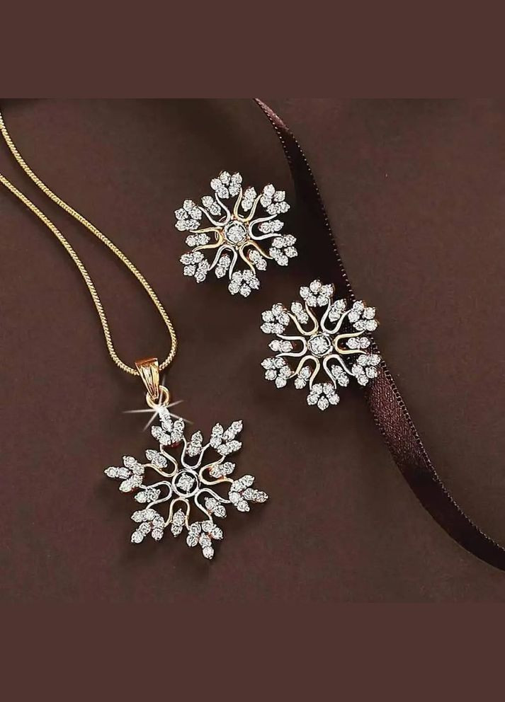Комплект прикрас жіночий ланцюжок з кулоном і сережки пусети з білим камінням у формі Сніжинки Fashion Jewelry (285766205)