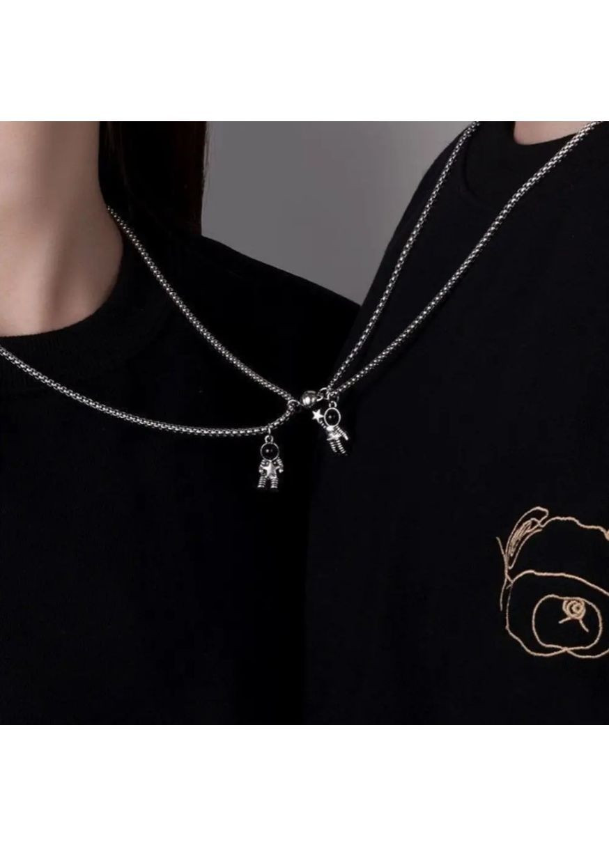 Парні намиста 2 шт сріблясті для чоловіків і жінок, кулон магнітний космонавт «Космічна любов» No Brand (364191263)