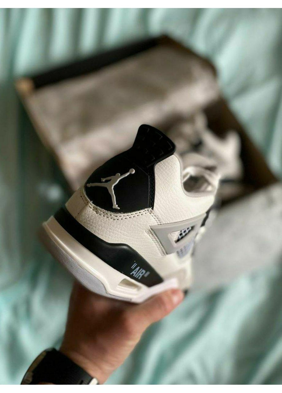 КРОСІВКИ ЖІНОЧІ NIKE AIR JORDAN 4 MILITARY BLACK V2 НАЙК АІР ДЖОРДАН No Brand чорні демісезони (367172669)